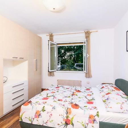 Apartman Fani Rijeka Bagian luar foto
