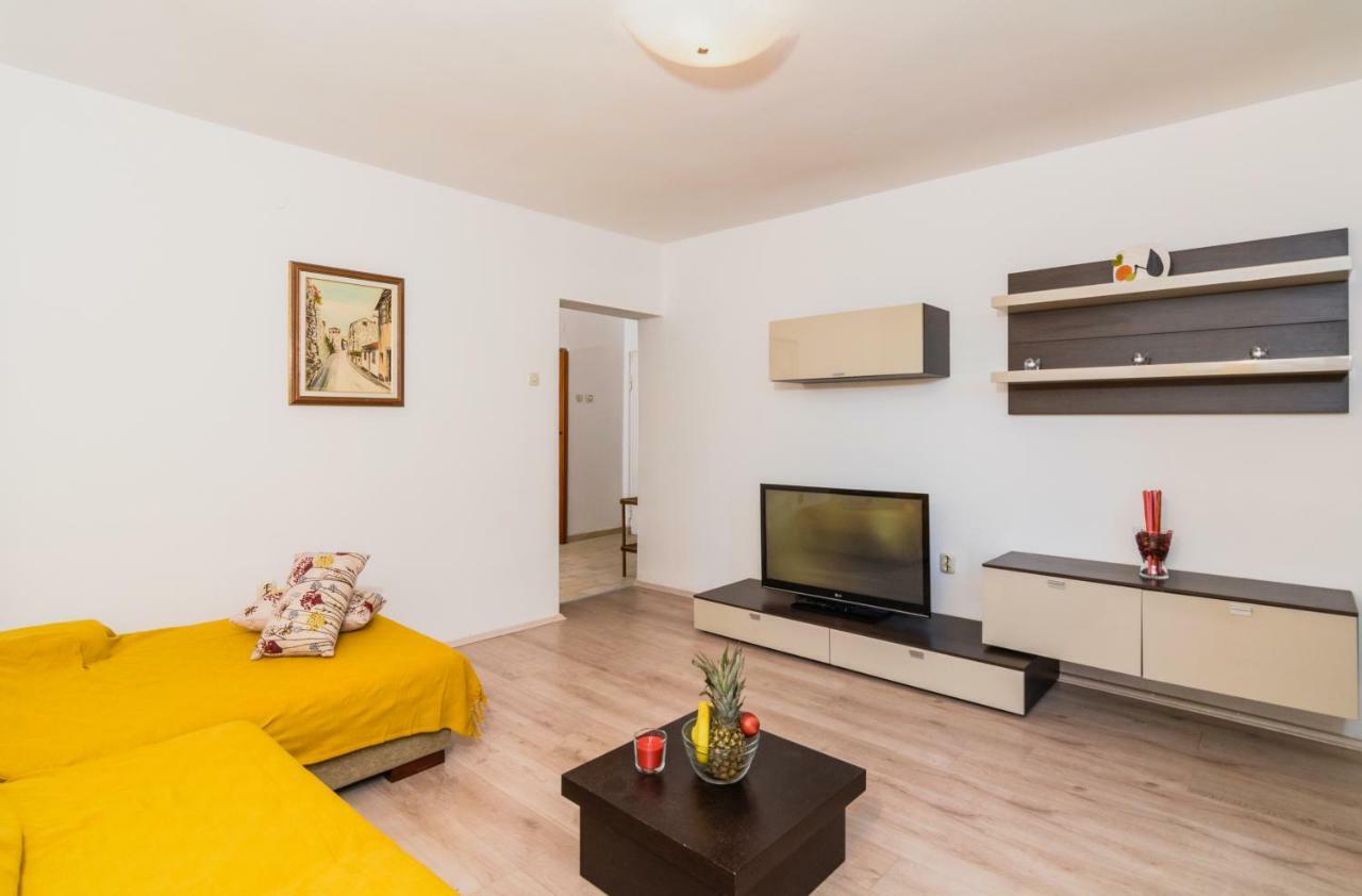 Apartman Fani Rijeka Bagian luar foto